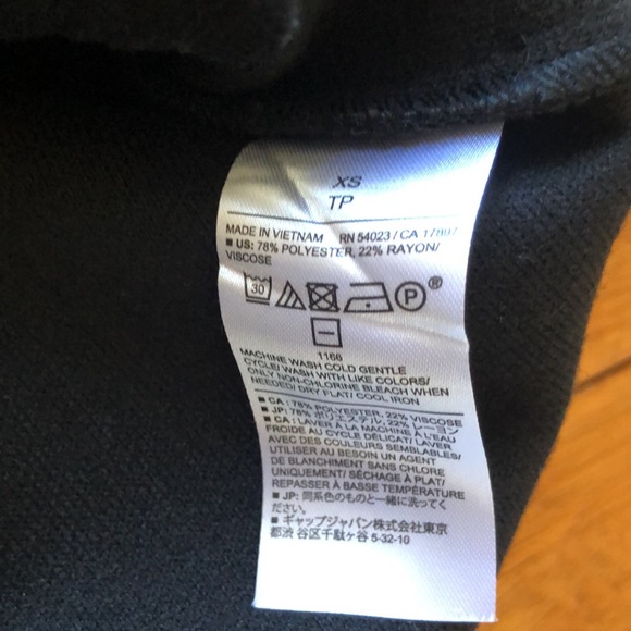 Women’s Banana Republic Black Side Zip Jacket - Picture 5 of 9